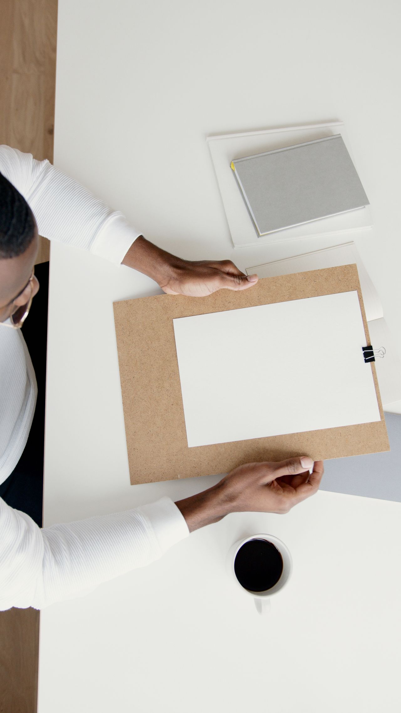 Preparing a blank document page on a clipboard